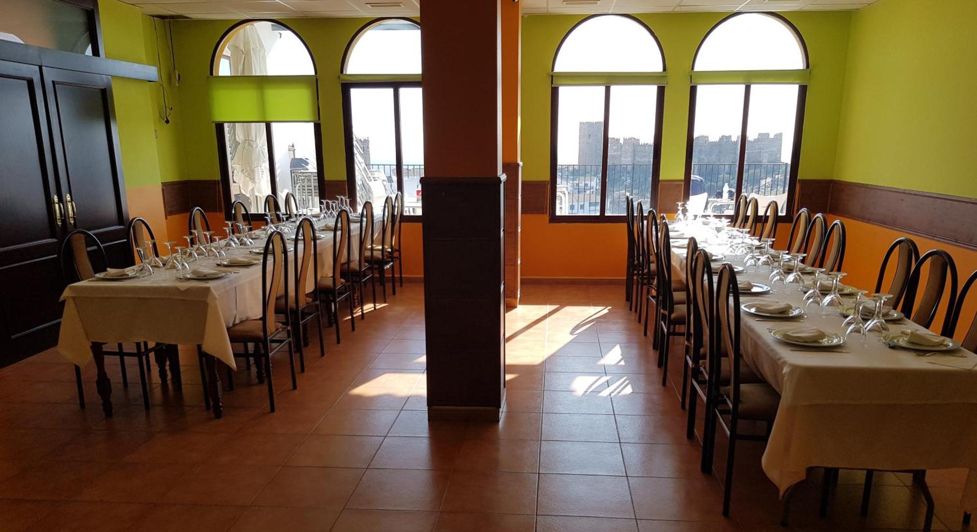 Hotel Restaurante Banos Baños de la Encina Kültér fotó
