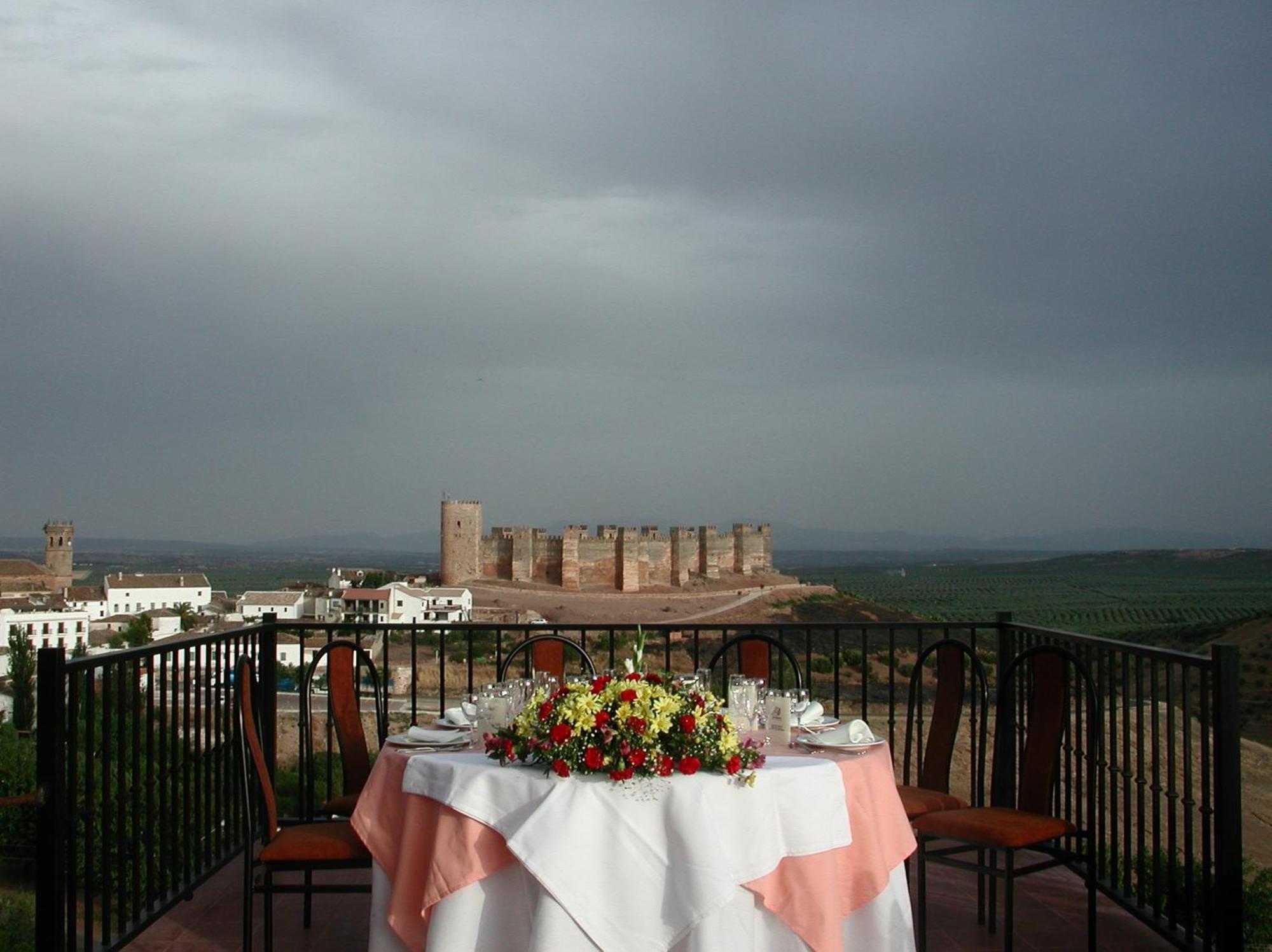 Hotel Restaurante Banos Baños de la Encina Kültér fotó